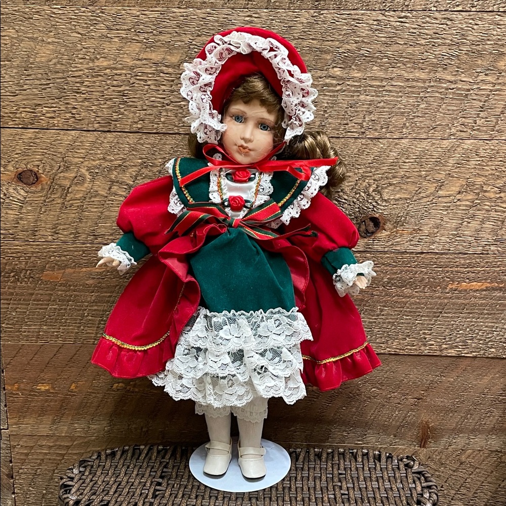 Angelina Collection Fine Porcelain Doll Serie-1997 Christmas Outfit VINTAGE